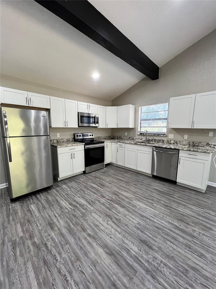 Image 11 of 65 For 133 Forest Lane