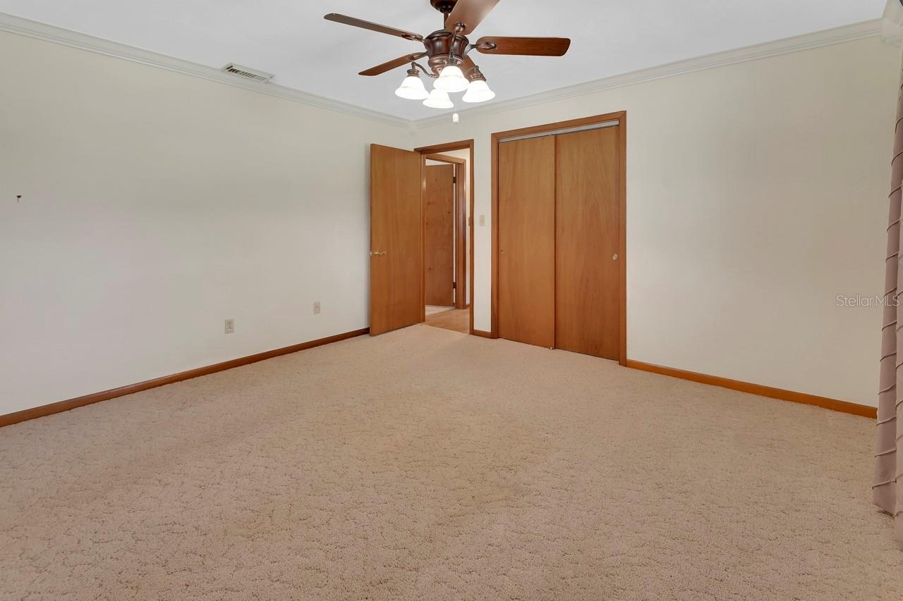 Image 19 of 43 For 2240 Clara Avenue