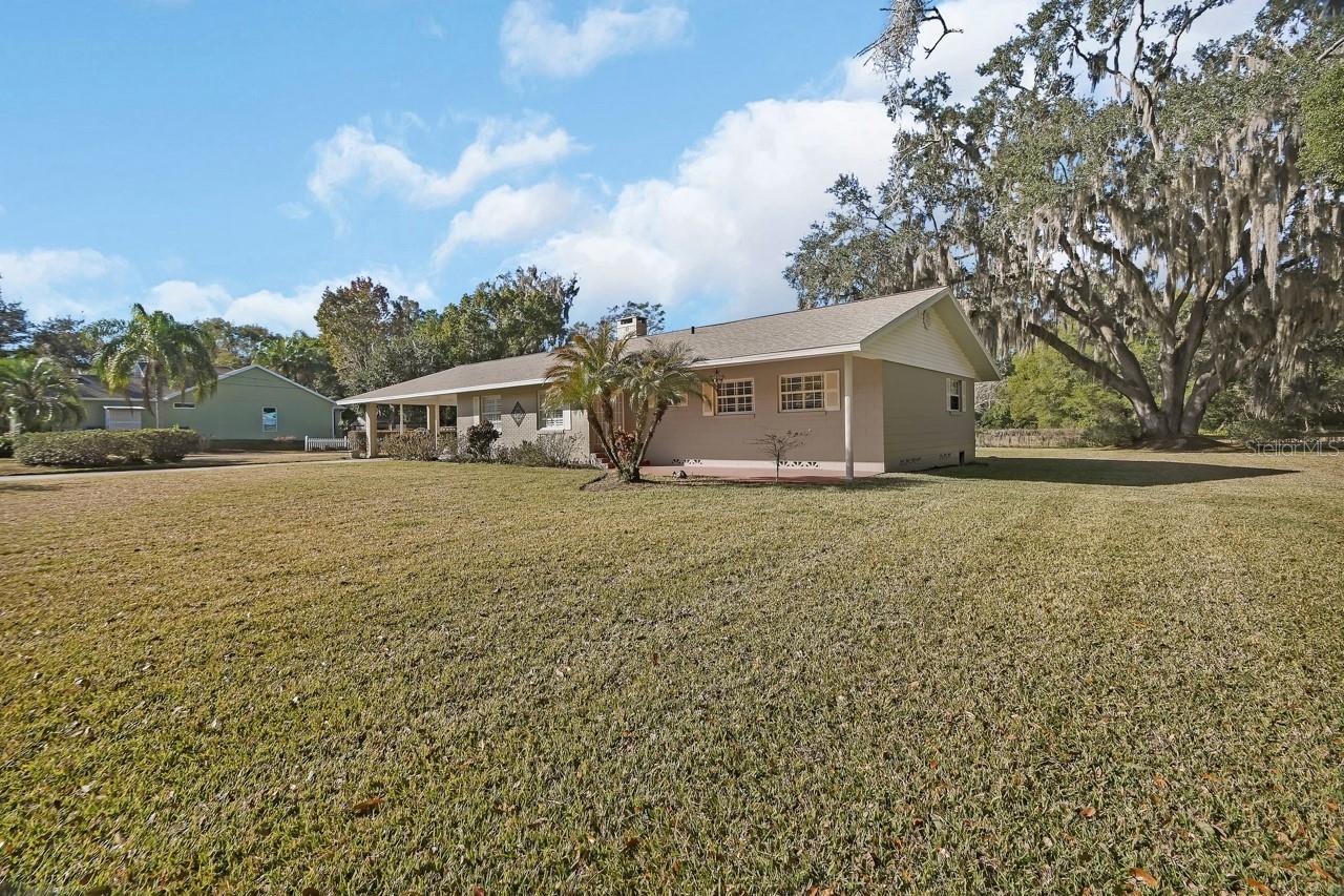 Image 34 of 43 For 2240 Clara Avenue