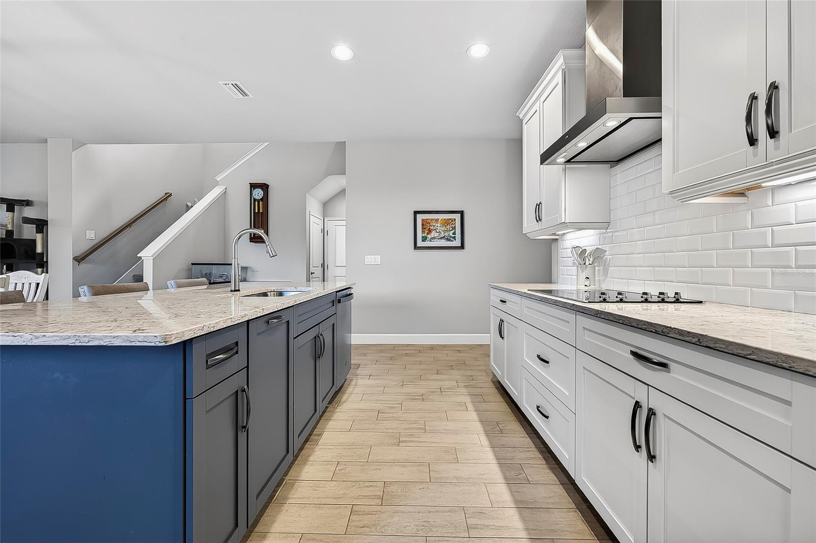 Image 10 of 64 For 6203 Fallsgrove Lane