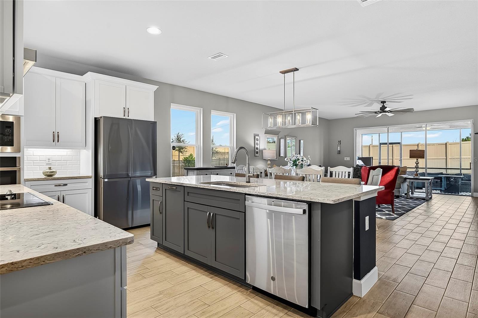 Image 11 of 64 For 6203 Fallsgrove Lane