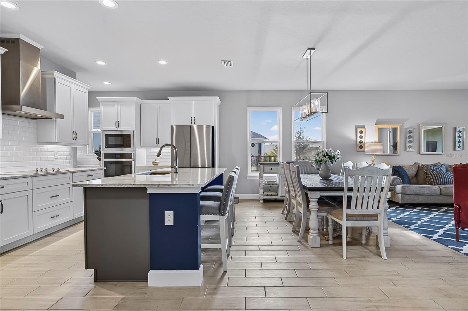 Image 12 of 64 For 6203 Fallsgrove Lane