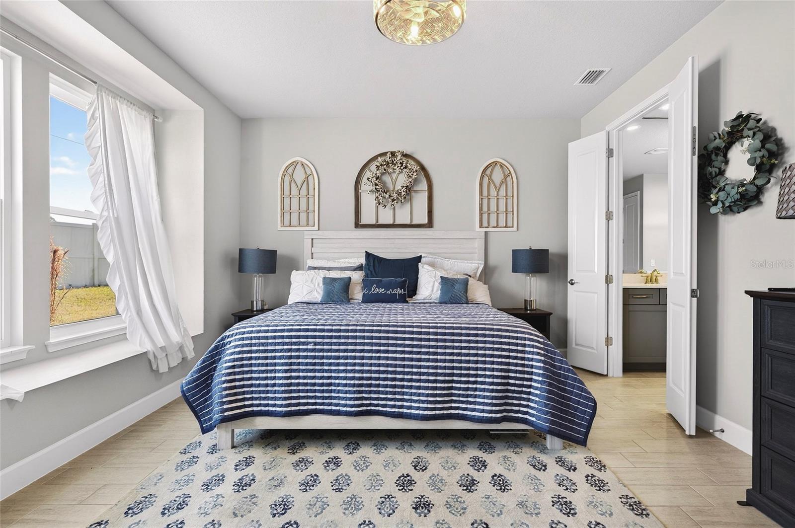 Image 22 of 64 For 6203 Fallsgrove Lane