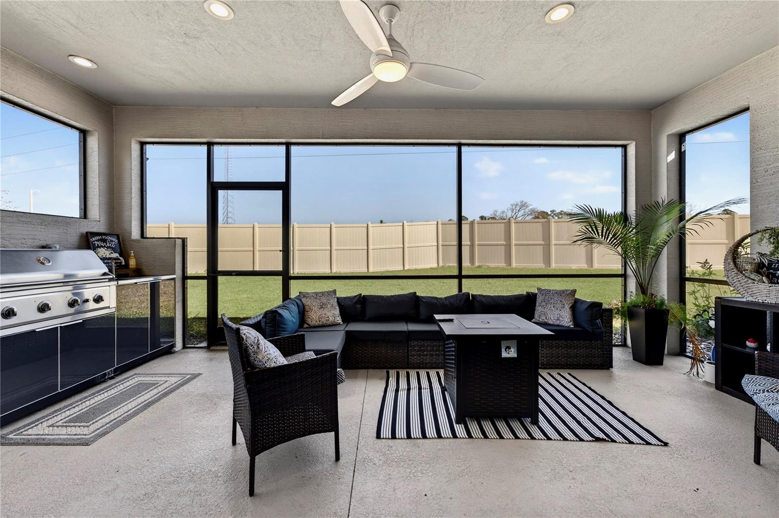 Image 4 of 64 For 6203 Fallsgrove Lane