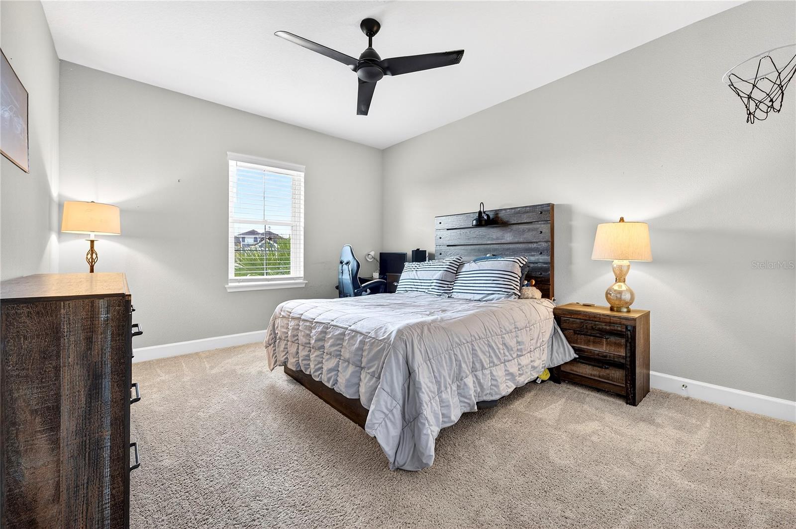 Image 41 of 64 For 6203 Fallsgrove Lane