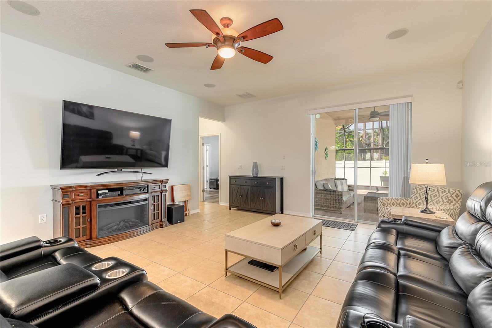 Image 14 of 38 For 3968 Sunset Cove Drive