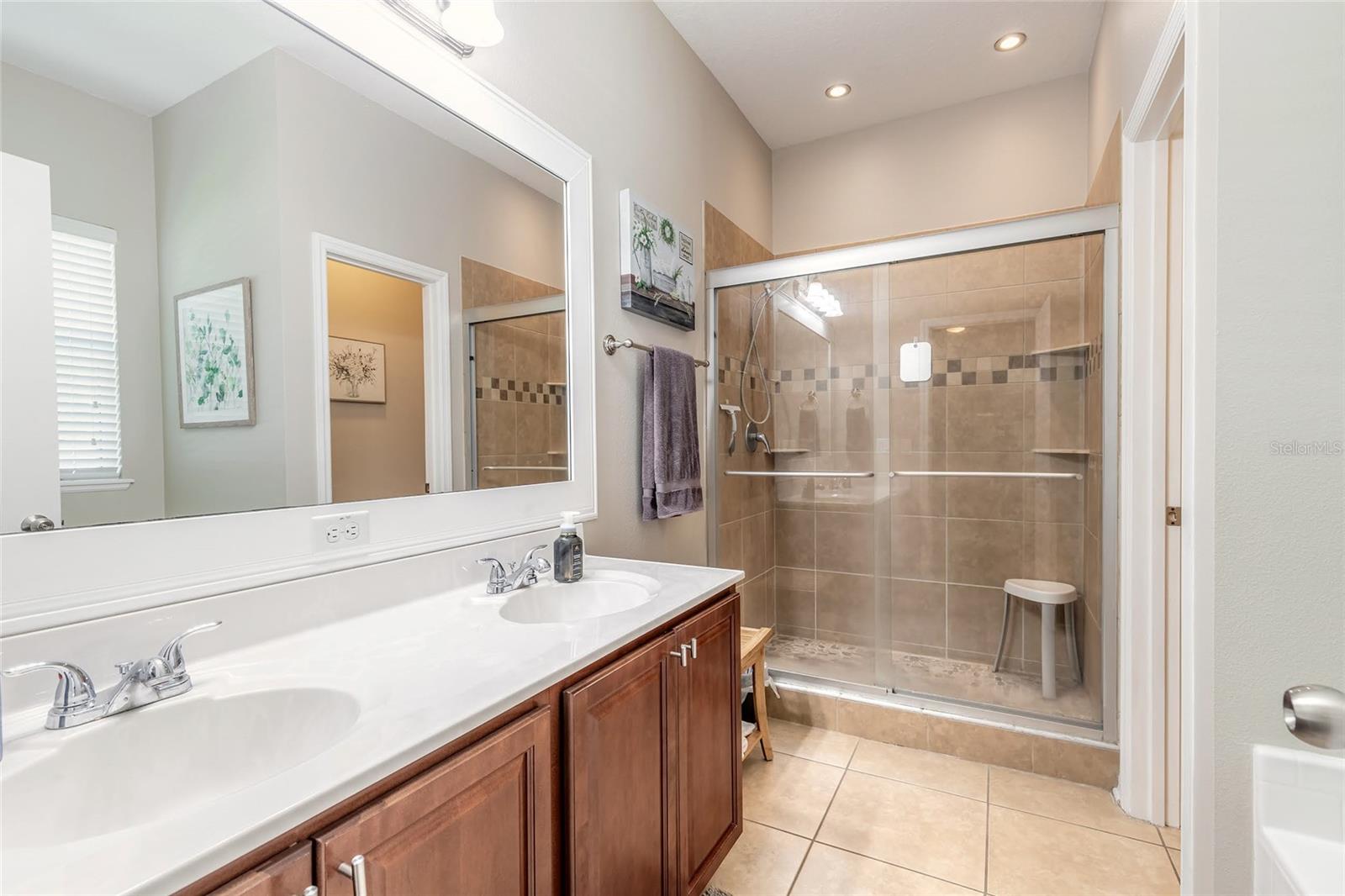 Image 26 of 38 For 3968 Sunset Cove Drive