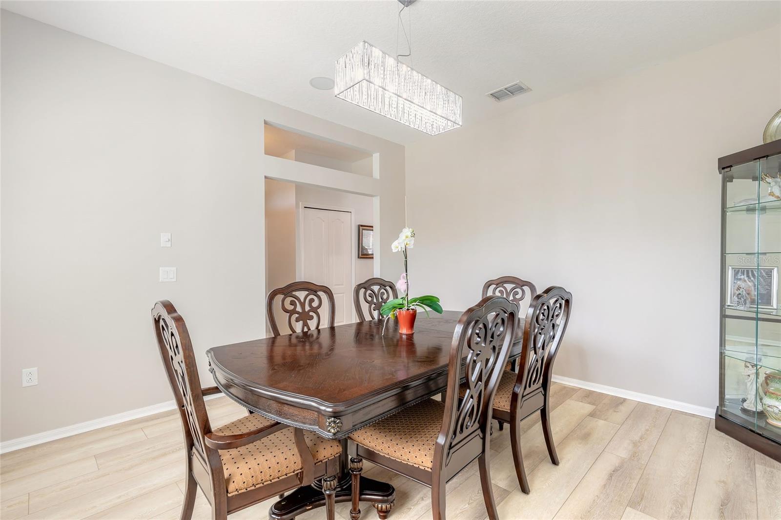 Image 7 of 38 For 3968 Sunset Cove Drive