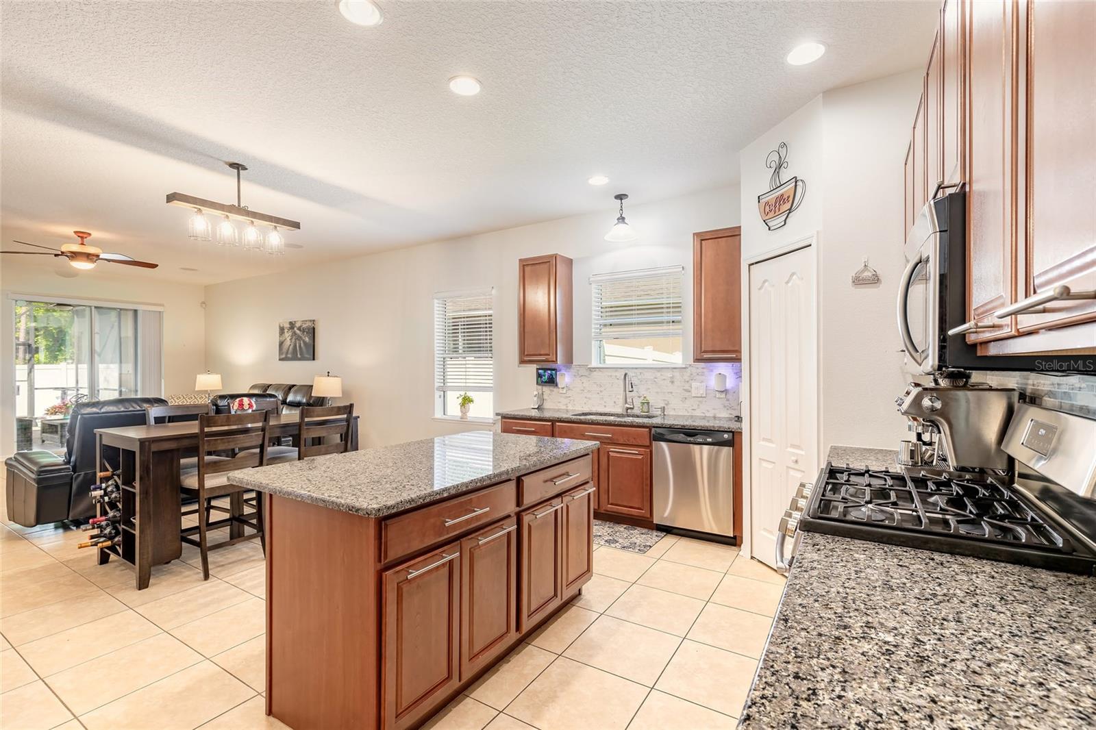 Image 8 of 38 For 3968 Sunset Cove Drive