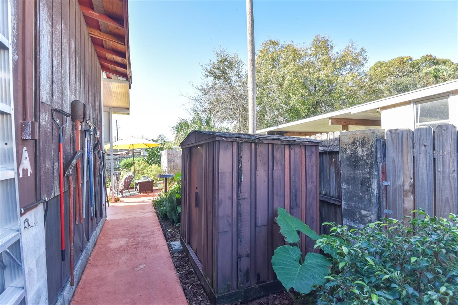 Image 43 of 73 For 1534 Center Avenue