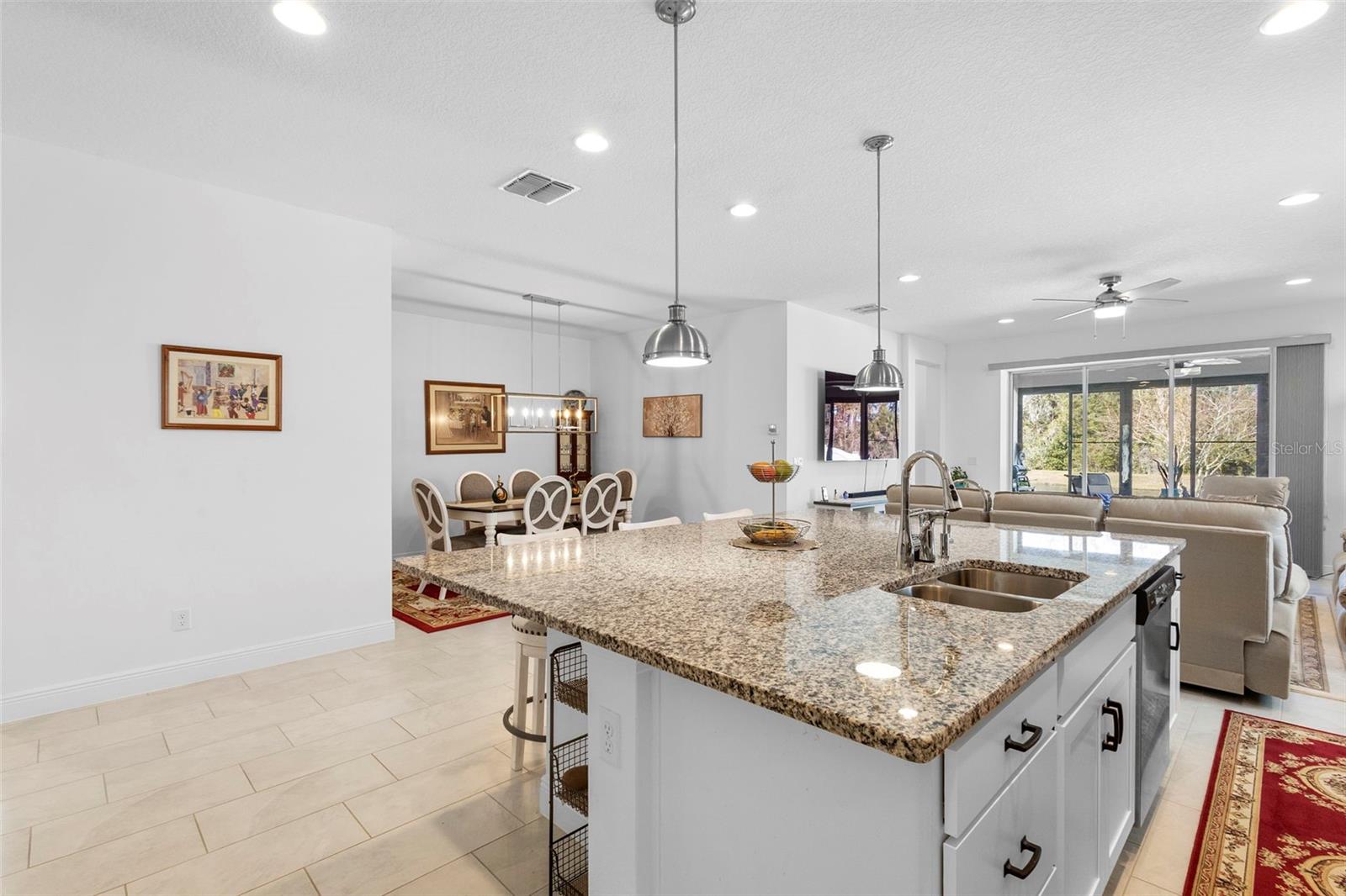 Image 13 of 54 For 744 Hyperion Drive