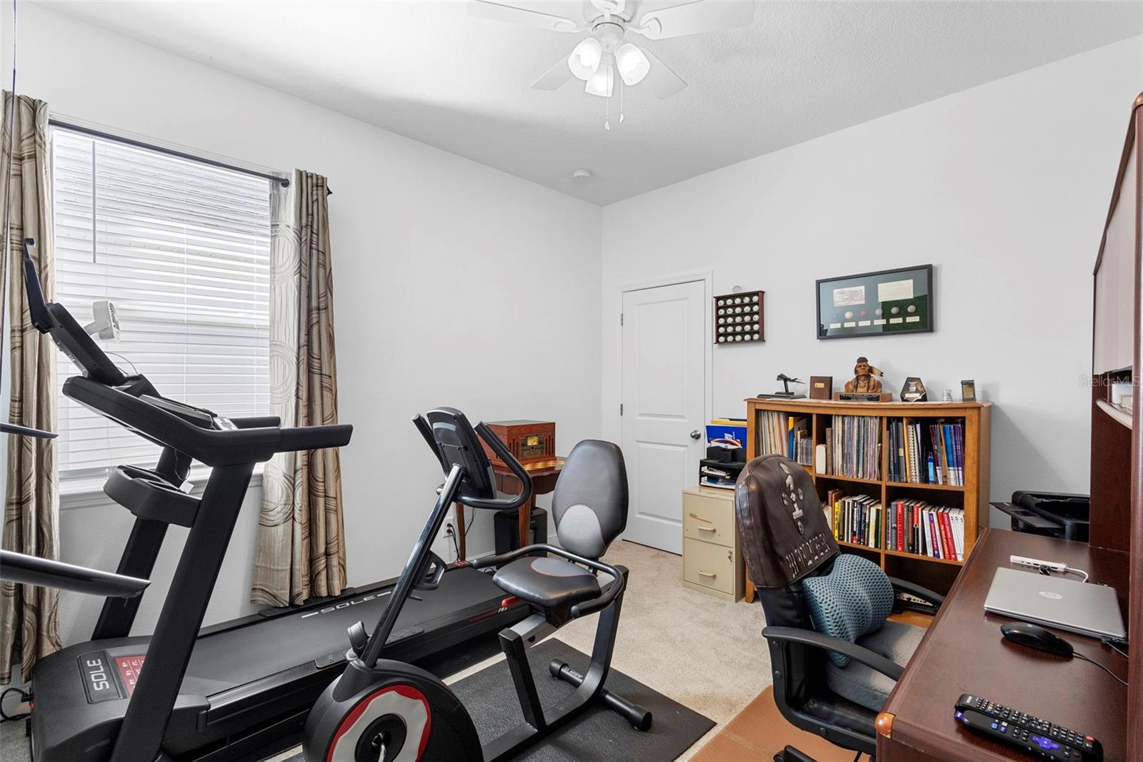 Image 35 of 54 For 744 Hyperion Drive