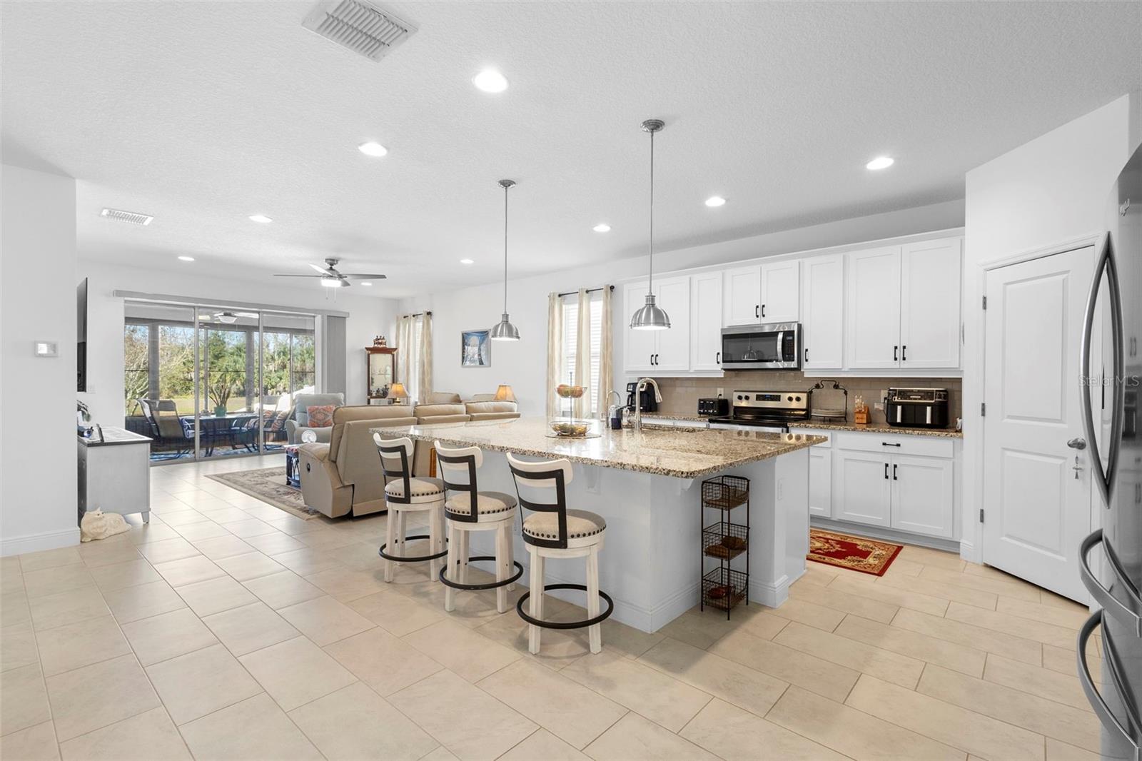 Image 8 of 54 For 744 Hyperion Drive