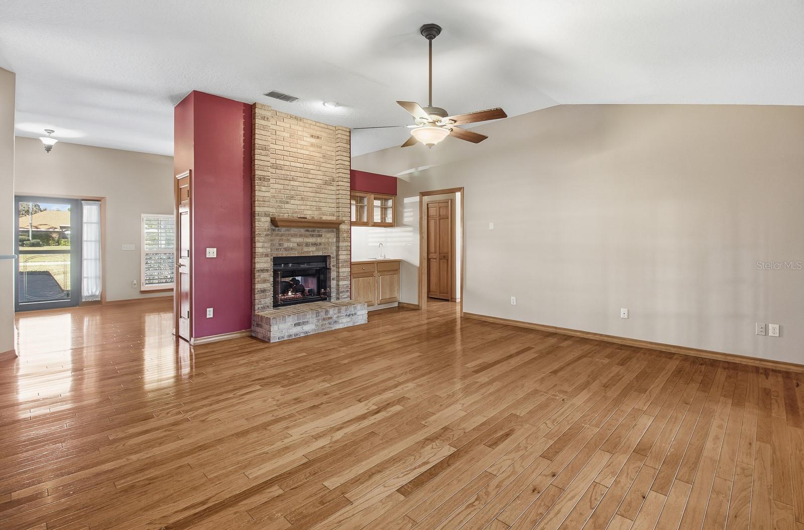 Image 4 of 36 For 540 Pine Meadow Drive