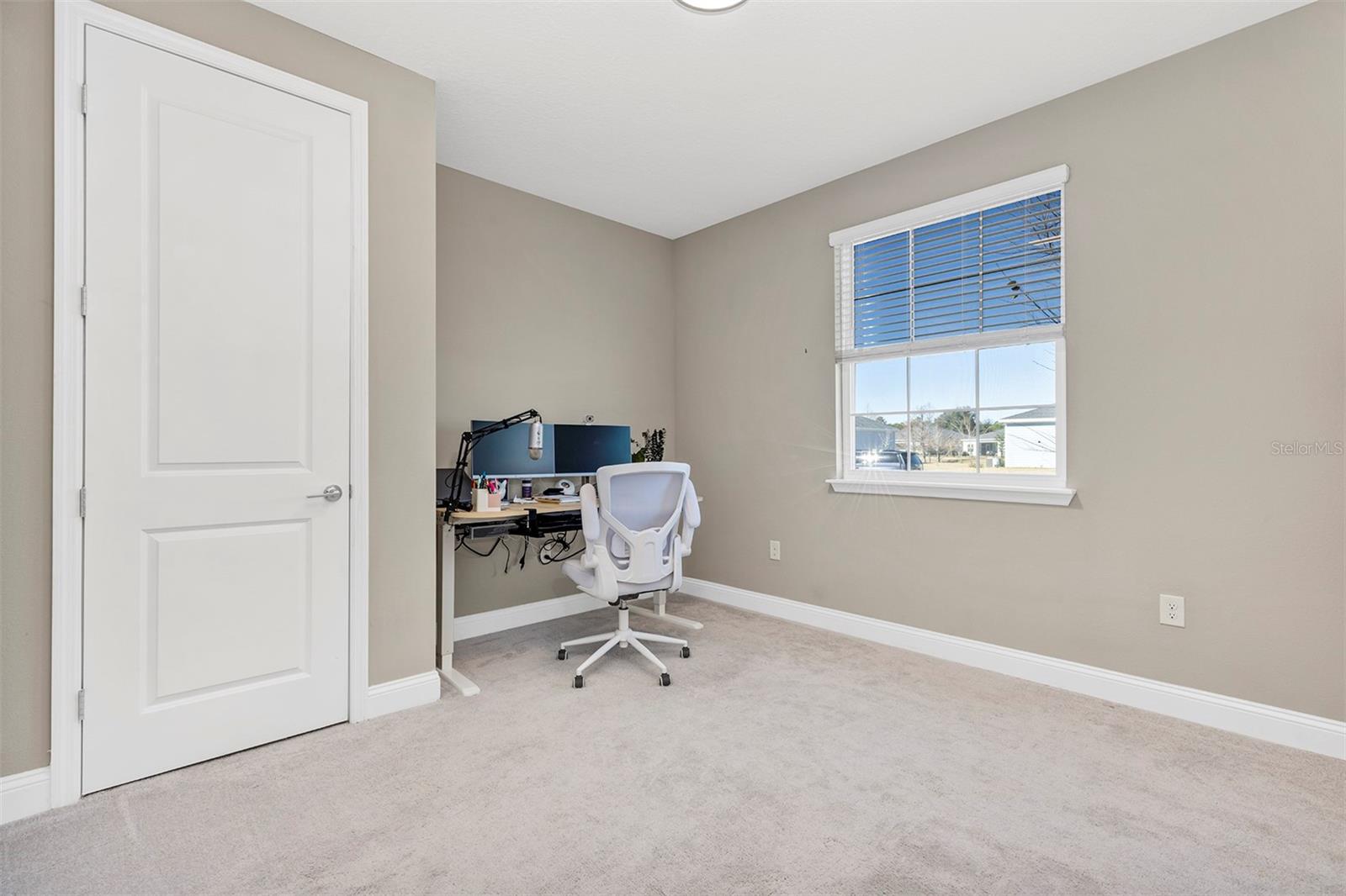 Image 14 of 31 For 4146 Clifden Drive