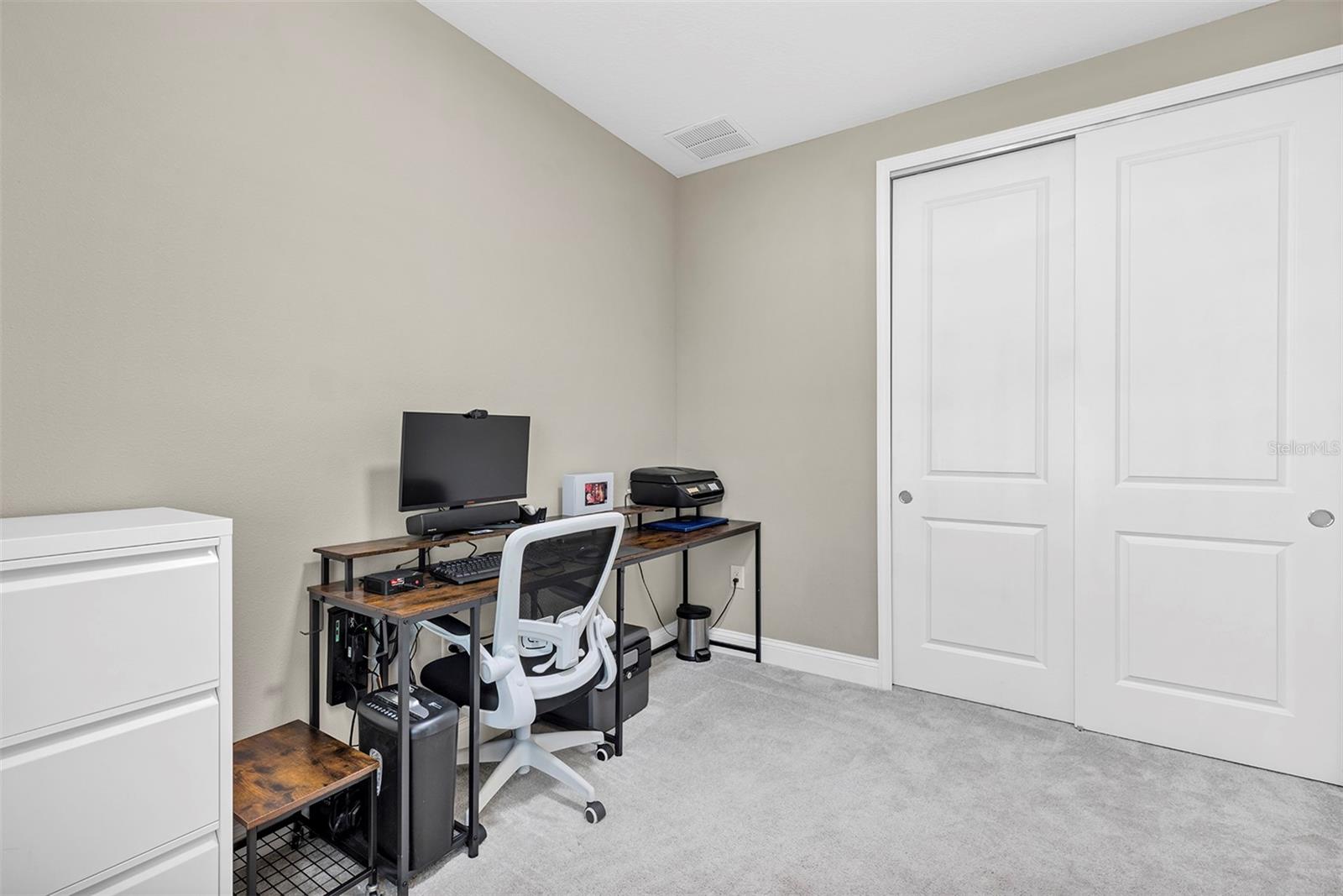 Image 16 of 31 For 4146 Clifden Drive