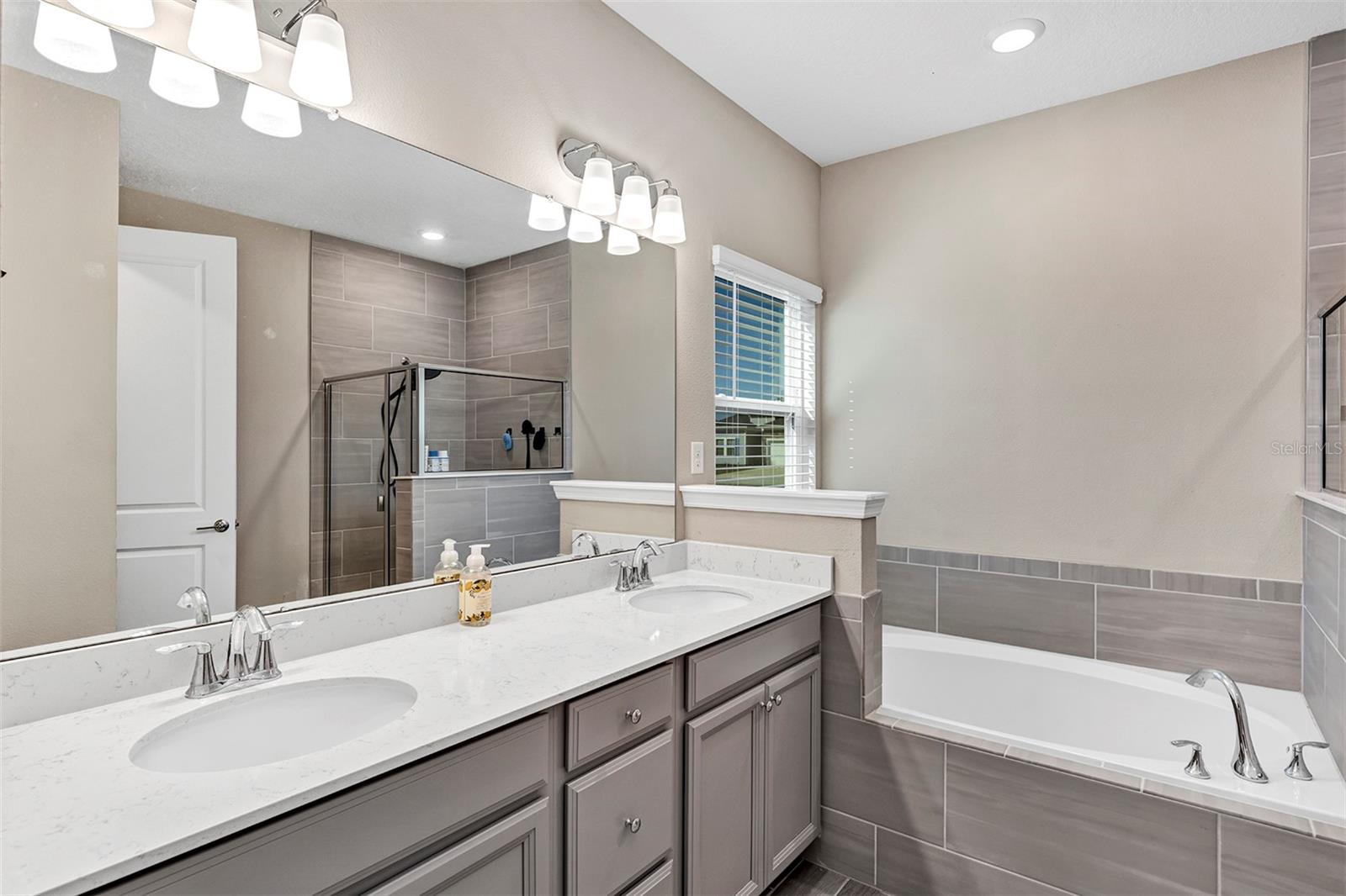 Image 24 of 31 For 4146 Clifden Drive