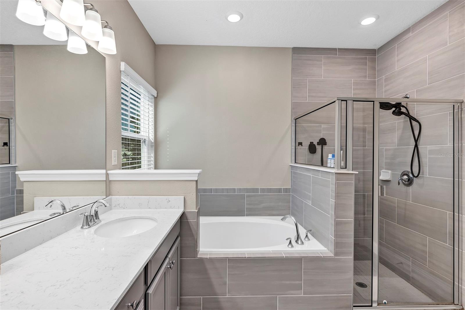 Image 25 of 31 For 4146 Clifden Drive