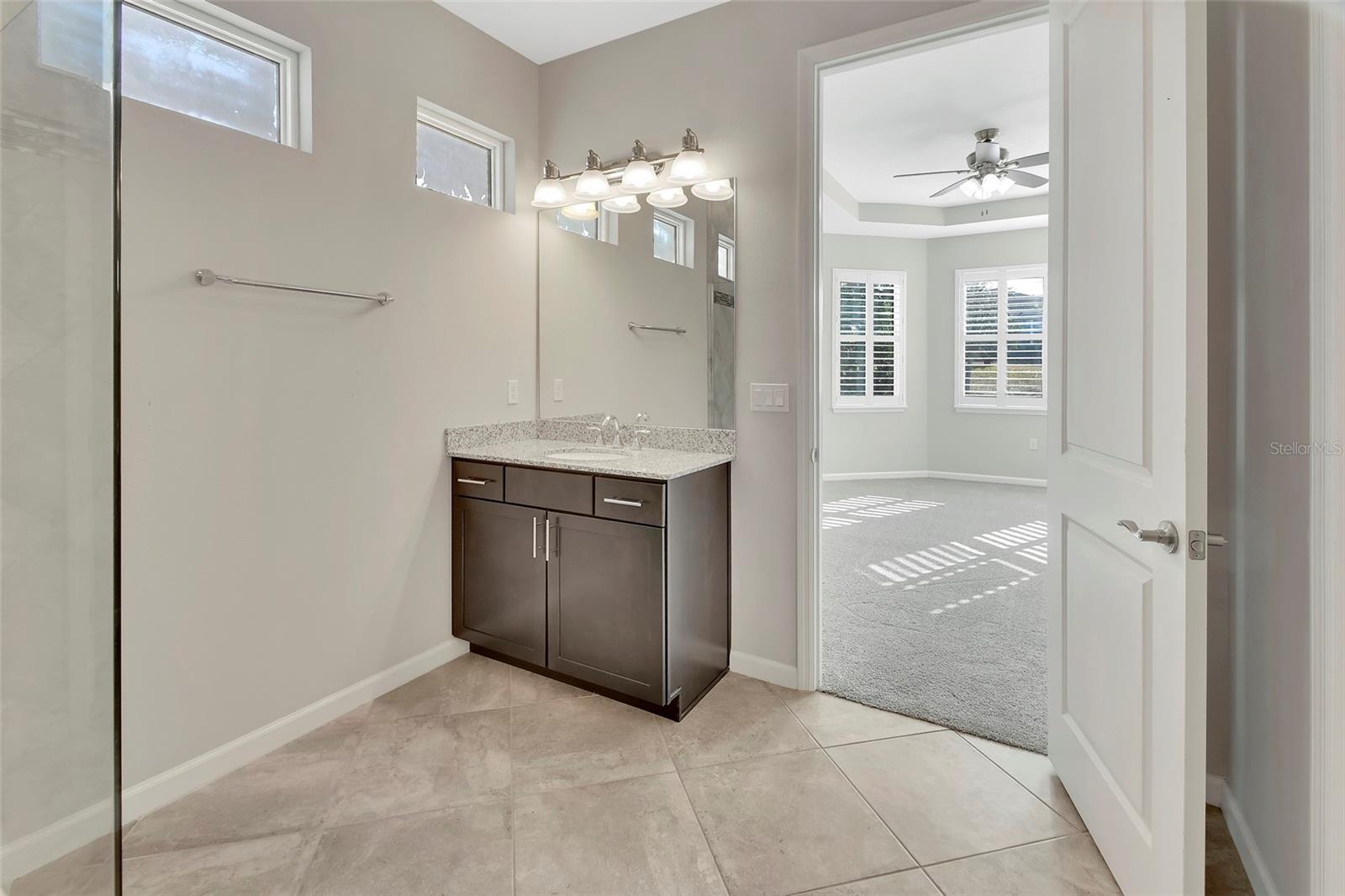 Image 25 of 40 For 509 Adenmore Terrace