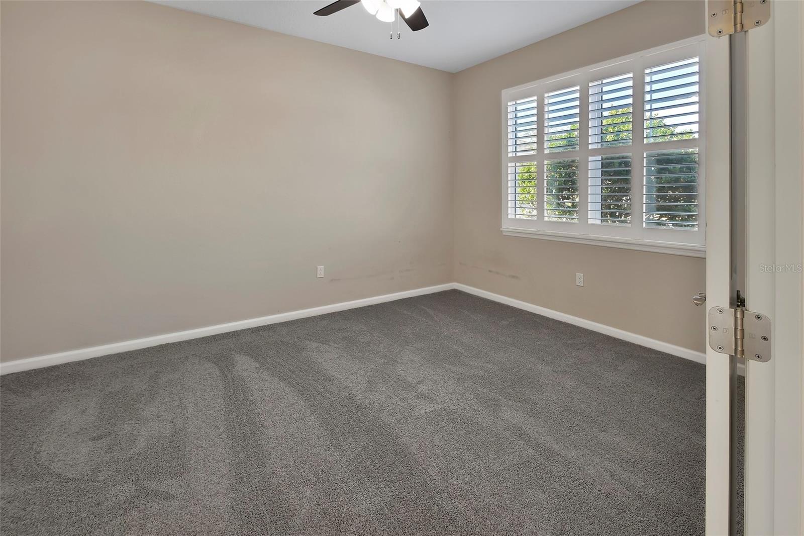 Image 33 of 40 For 509 Adenmore Terrace