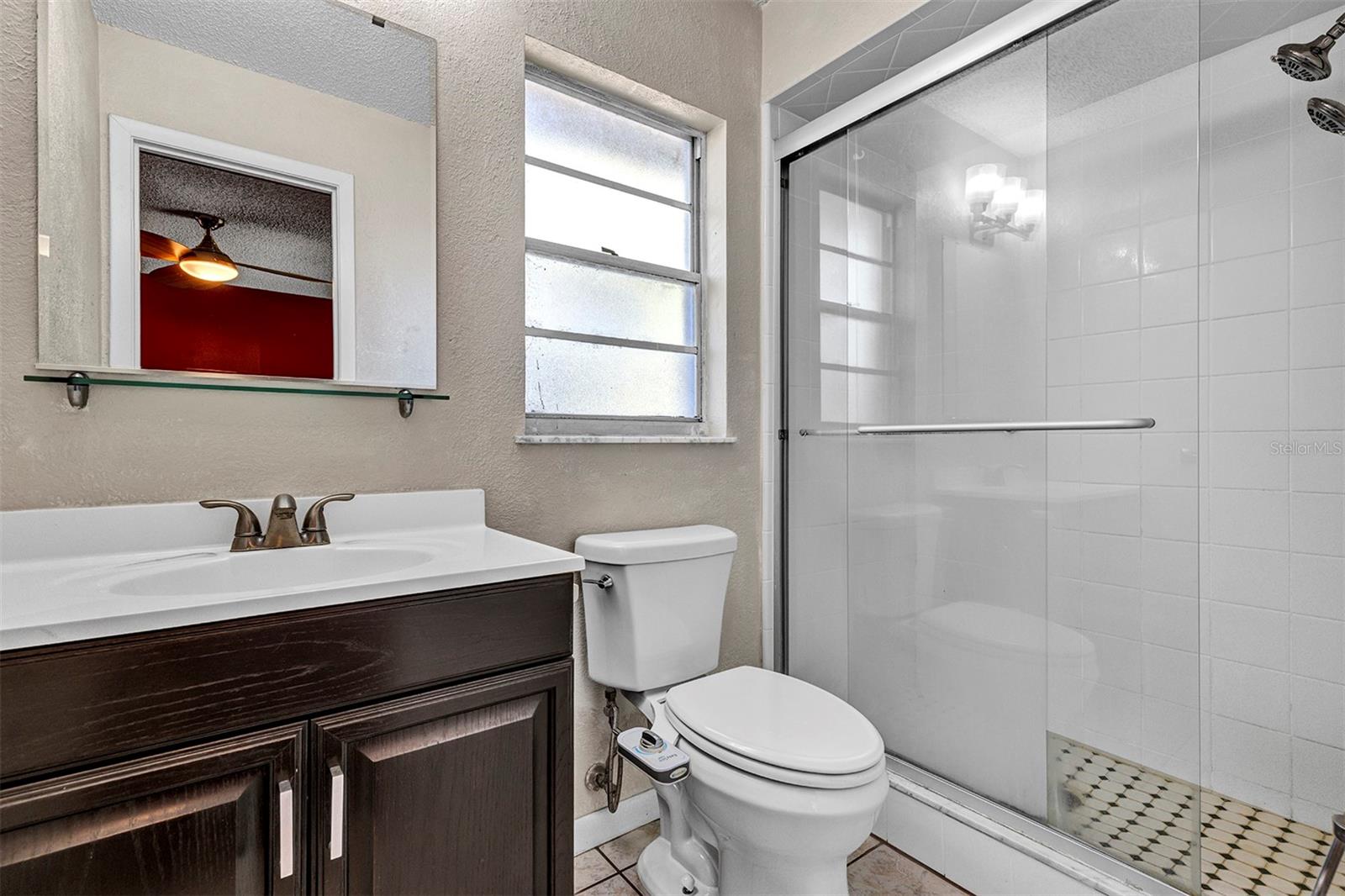 Image 18 of 28 For 2329 North Avenue