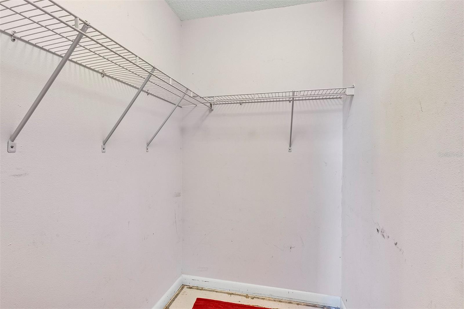 Image 24 of 28 For 2329 North Avenue