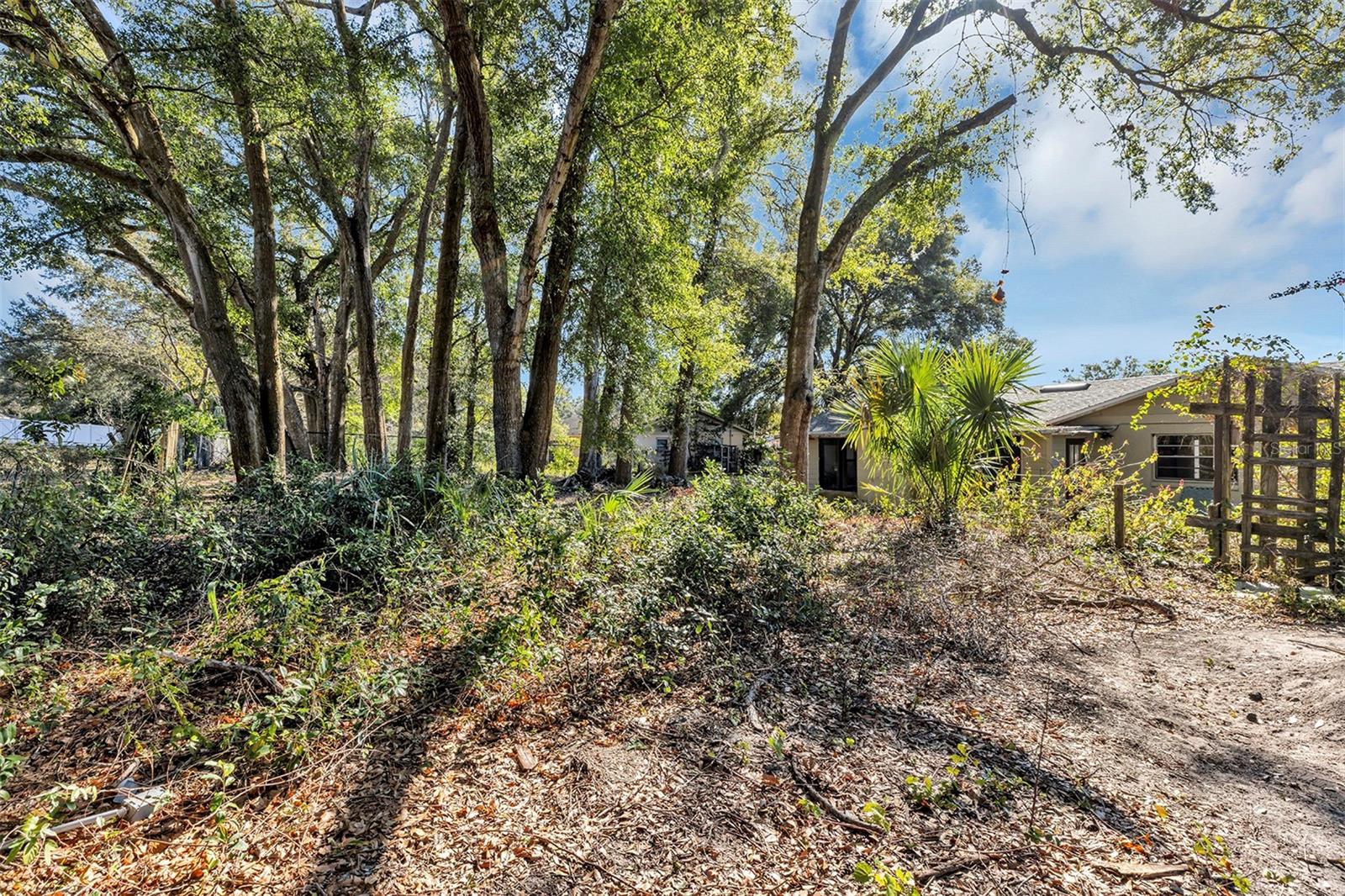 Image 26 of 28 For 2329 North Avenue