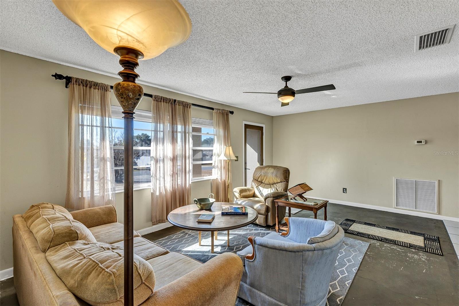 Image 4 of 28 For 2329 North Avenue