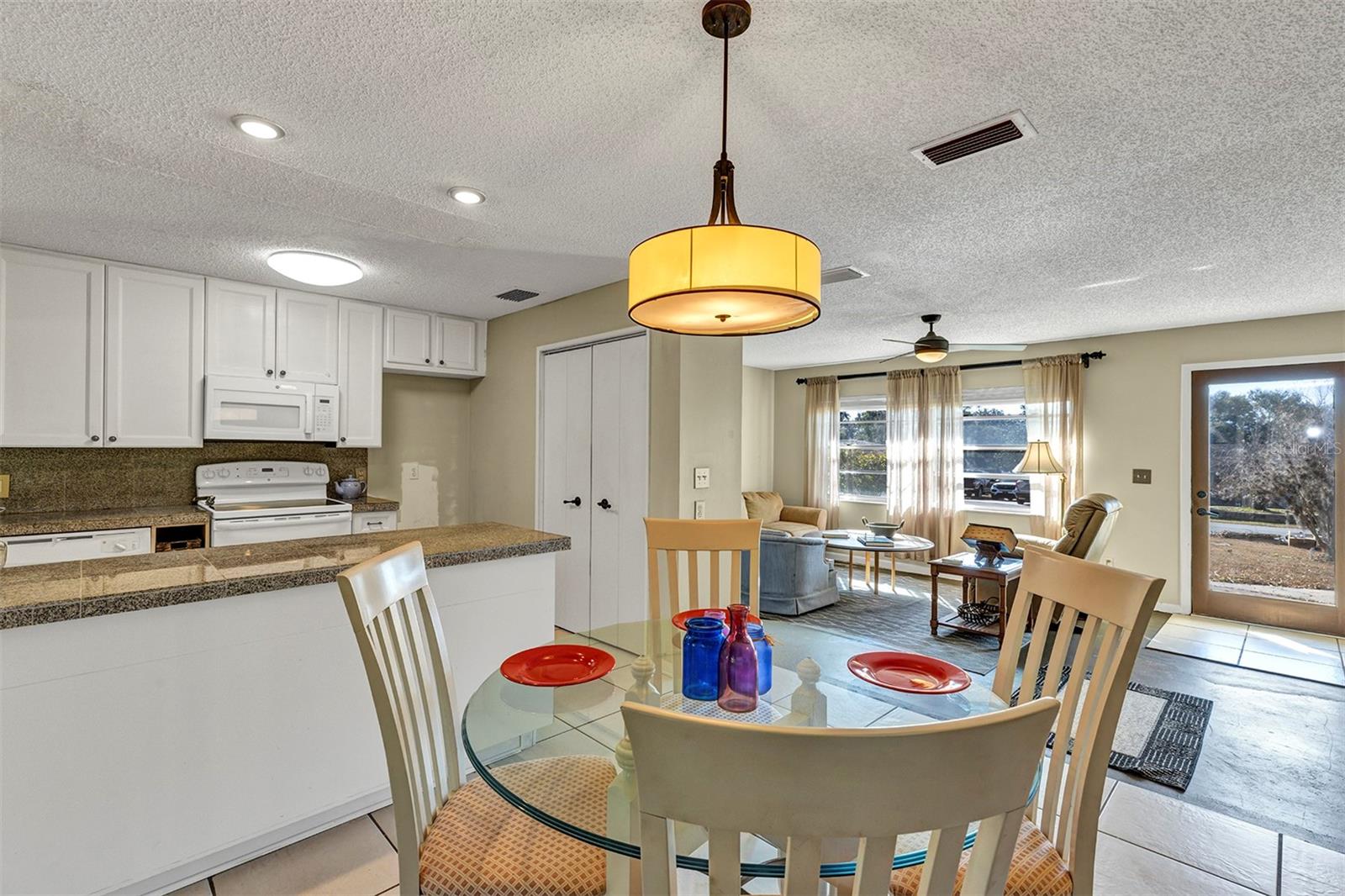 Image 7 of 28 For 2329 North Avenue