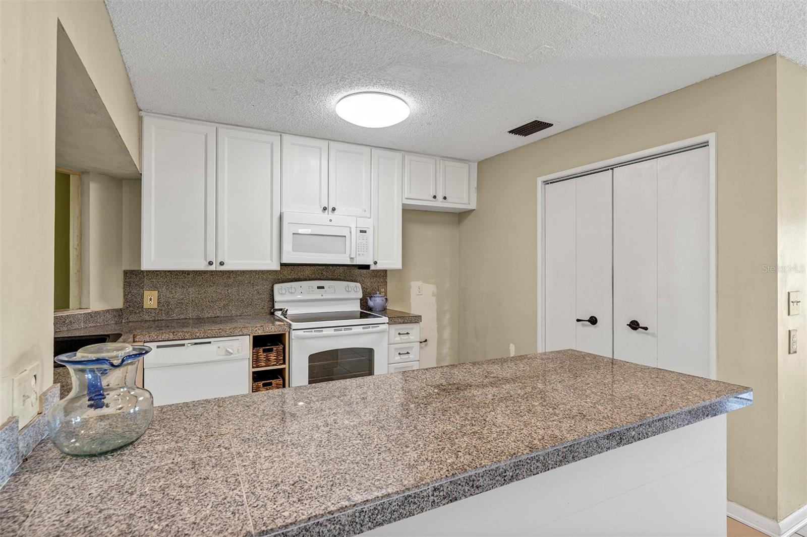 Image 8 of 28 For 2329 North Avenue