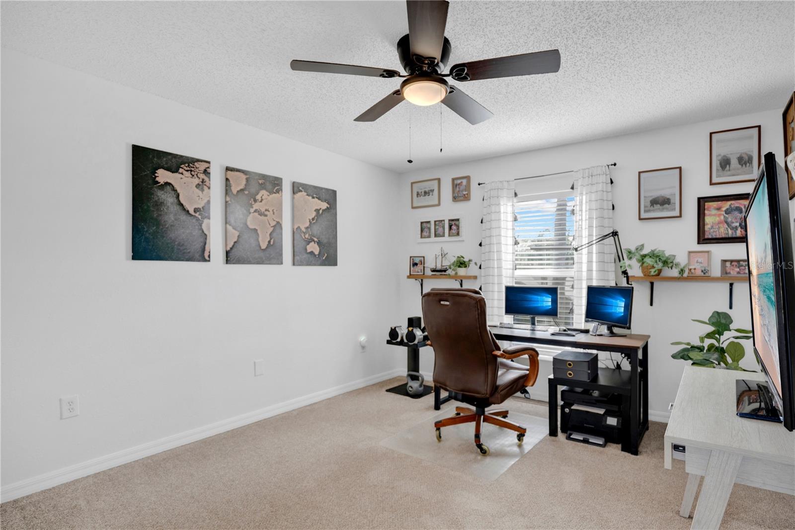 Listing photo id 21 for 128 Carmel Bay Drive