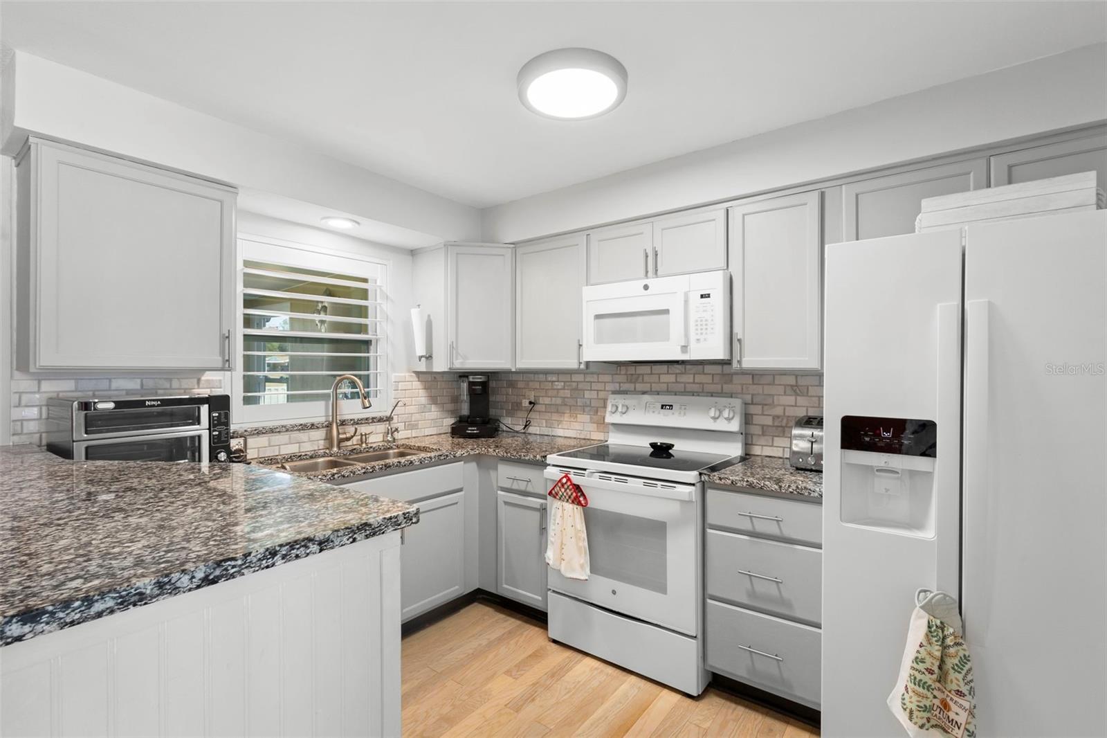 Image 19 of 34 For 1610 Juno Trail