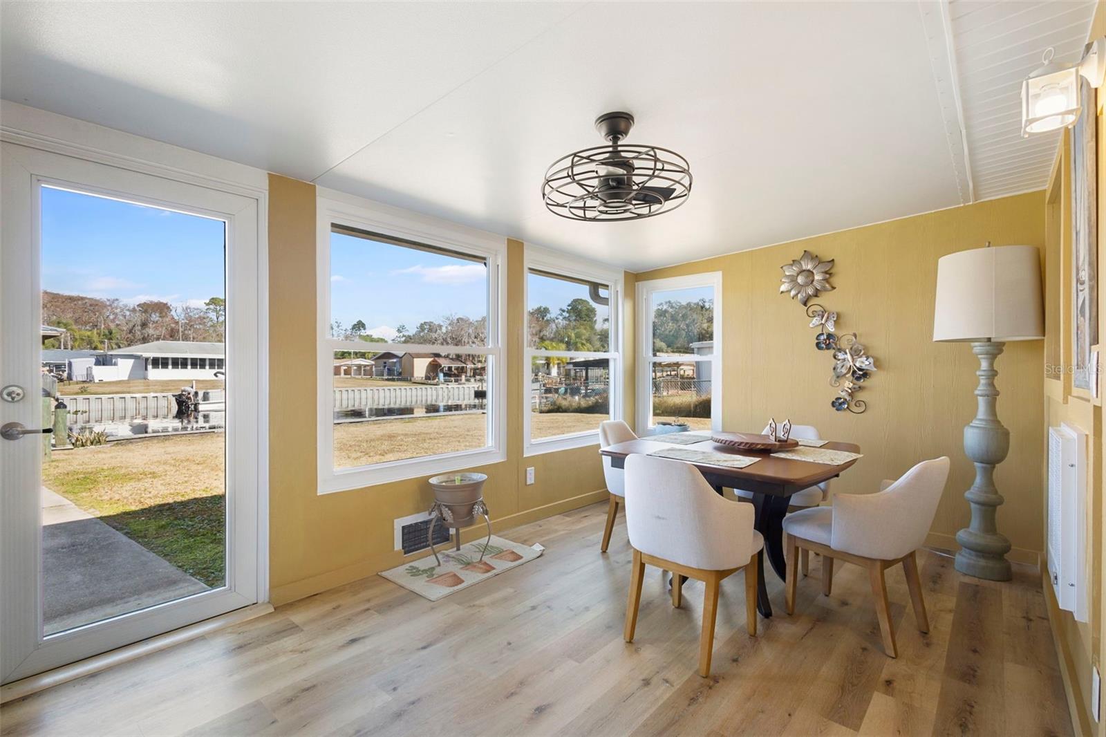 Image 22 of 34 For 1610 Juno Trail