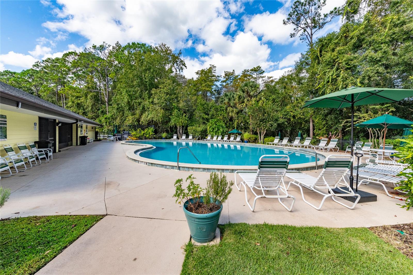 Image 18 of 47 For 33 Fawn Haven Trail