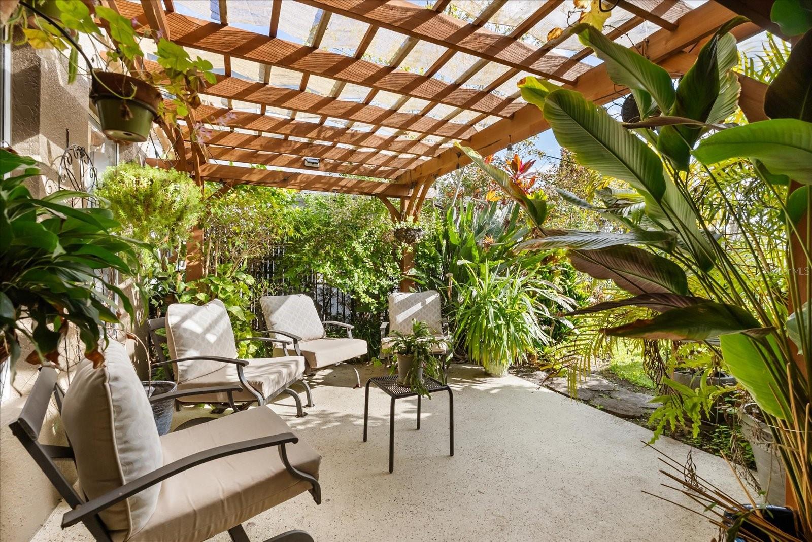 Image 34 of 49 For 13850 Carolina Laurel Drive