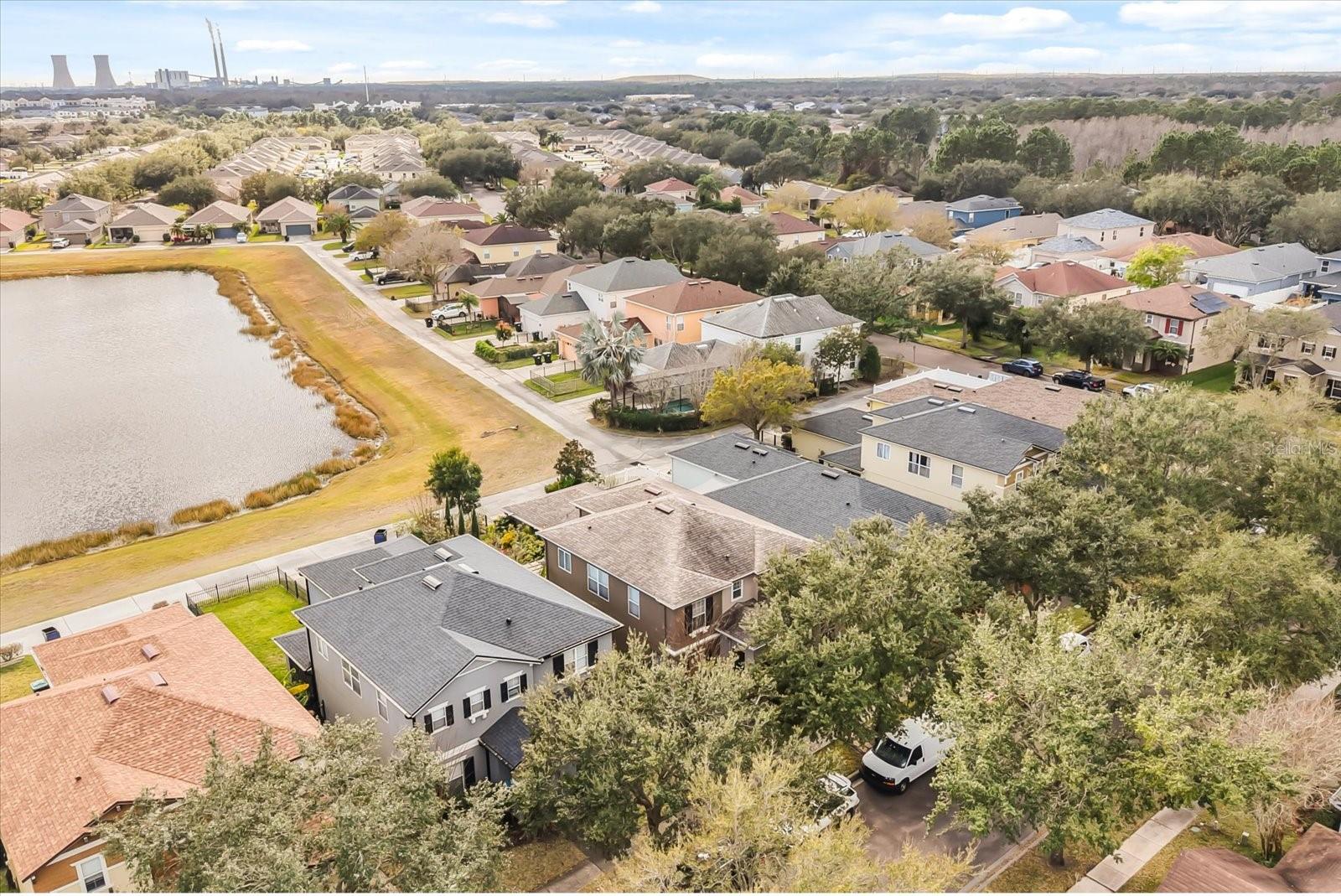 Image 39 of 49 For 13850 Carolina Laurel Drive