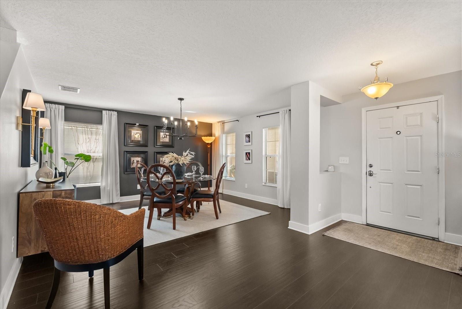 Image 8 of 49 For 13850 Carolina Laurel Drive