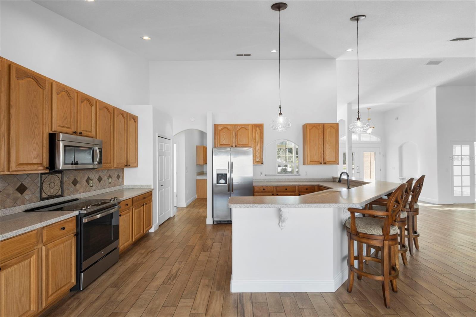 Image 11 of 58 For 73 Sanctuary Avenue