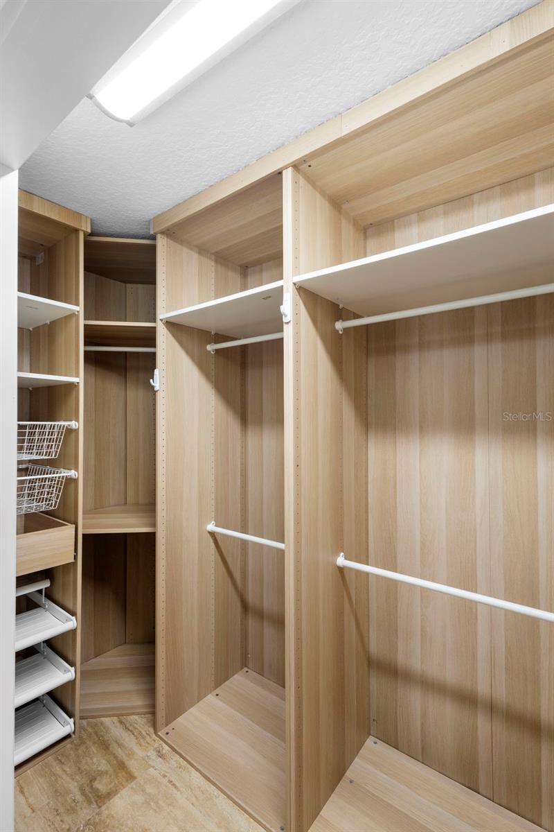 Image 19 of 58 For 73 Sanctuary Avenue