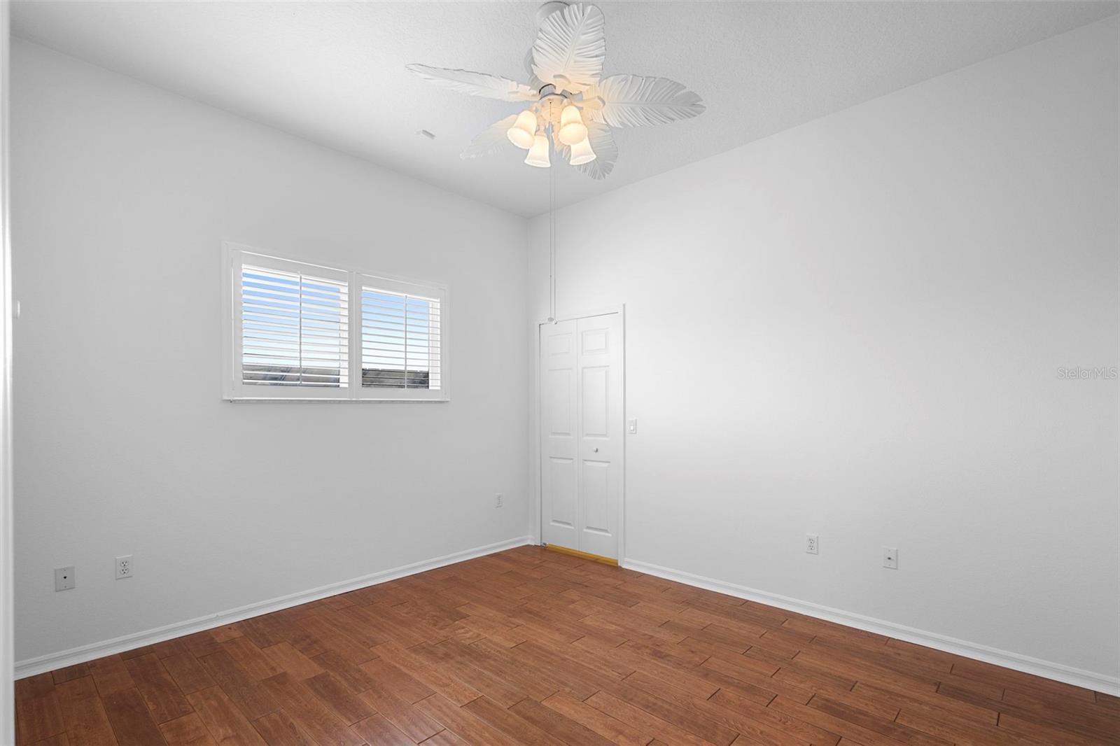 Image 25 of 58 For 73 Sanctuary Avenue