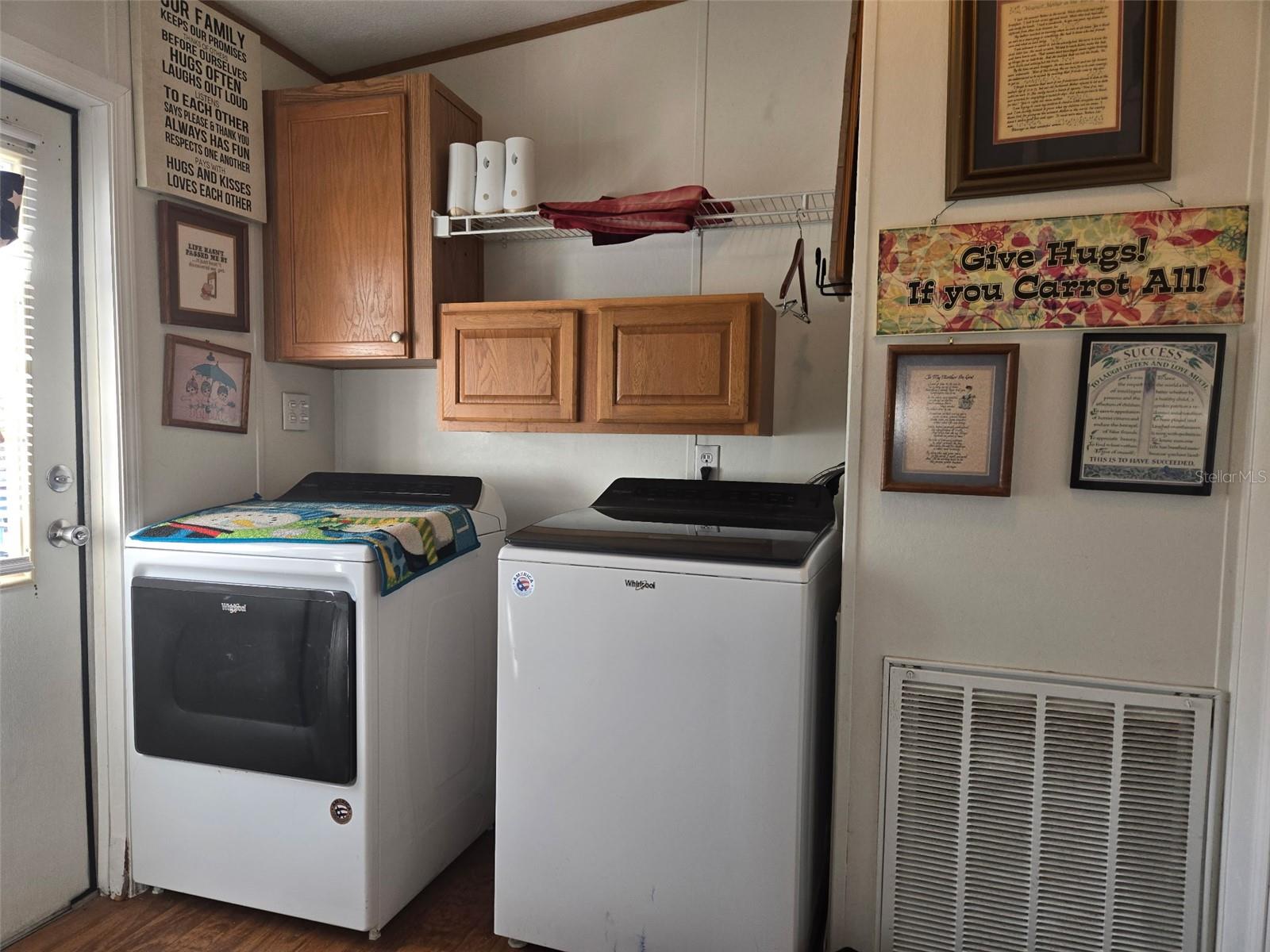 Image 15 of 27 For 28515 Poinsettia Avenue