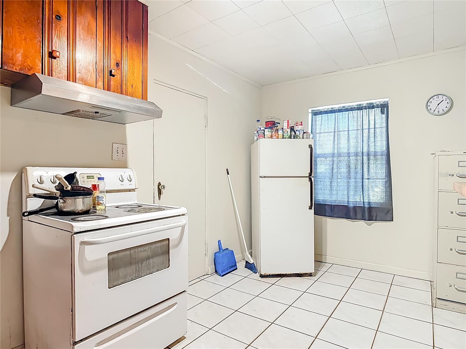 Image 7 of 26 For 210 Herb Court