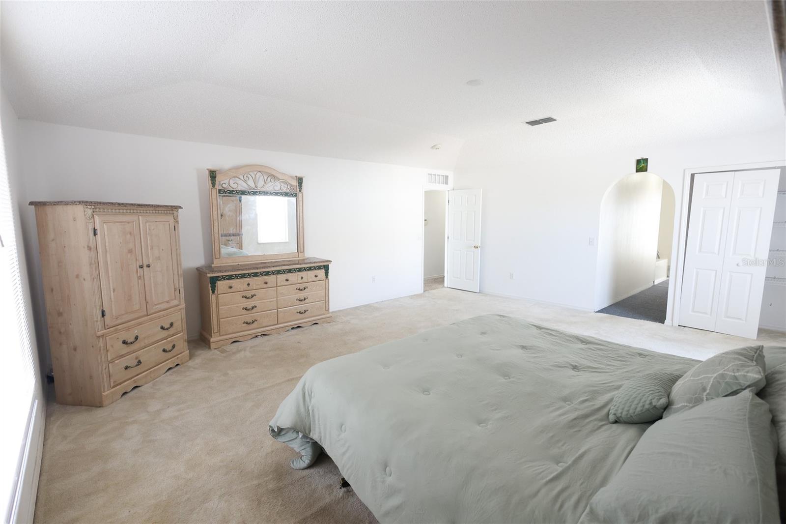 Image 24 of 49 For 2516 Courtland Boulevard