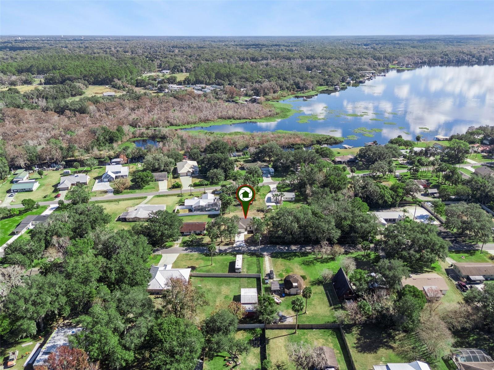 Image 3 of 18 For 1529 Center Street