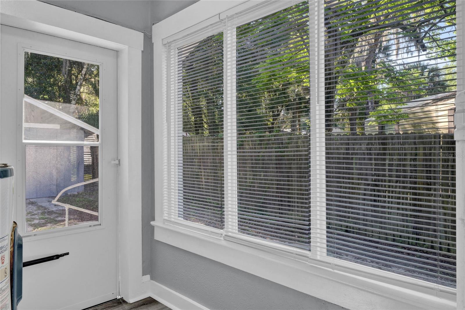 Image 16 of 46 For 531 Delaware Avenue