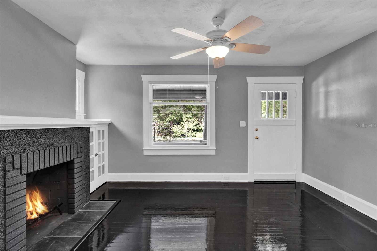 Image 33 of 46 For 531 Delaware Avenue