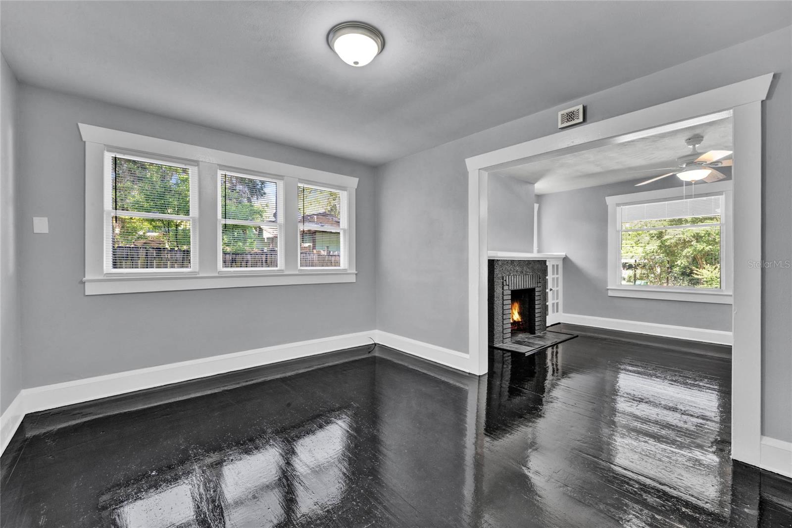 Image 37 of 46 For 531 Delaware Avenue