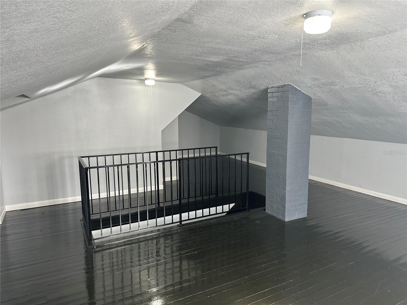 Image 40 of 46 For 531 Delaware Avenue