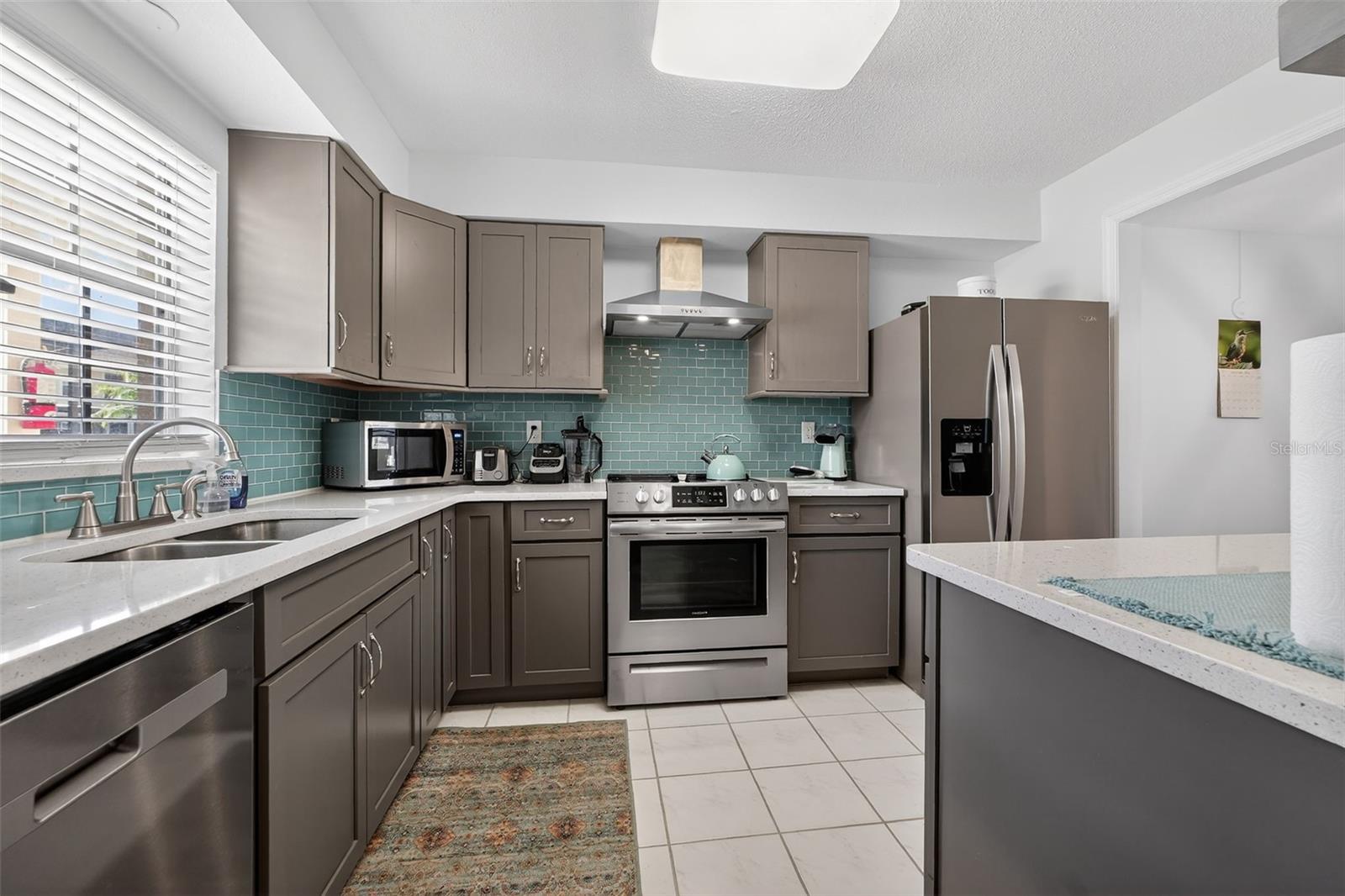 Image 13 of 61 For 1640 Juno Trail 102a