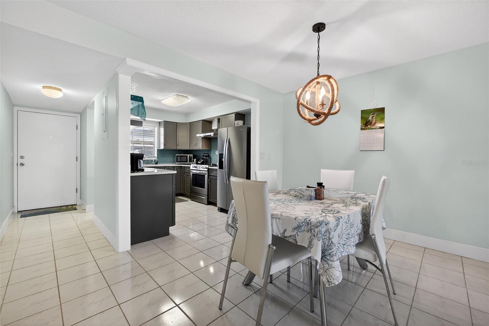 Image 19 of 61 For 1640 Juno Trail 102a